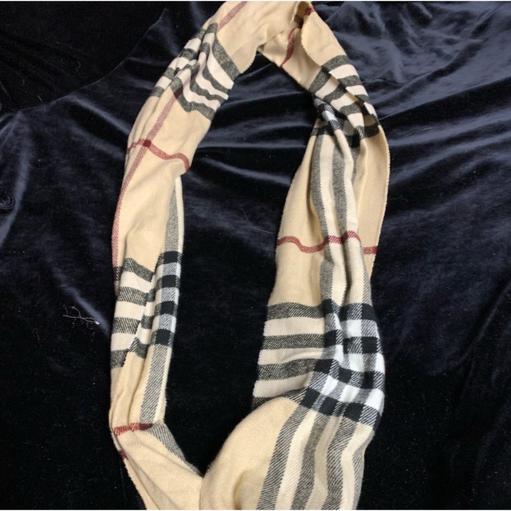 Fashion scarf